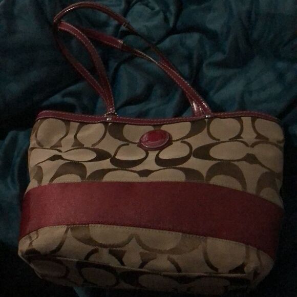 Coach maroon burgundy top zip shoulder bag - Picture 2 of 15